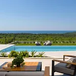 Holiday home Design Diagonal - Tranquil Sea View Escape